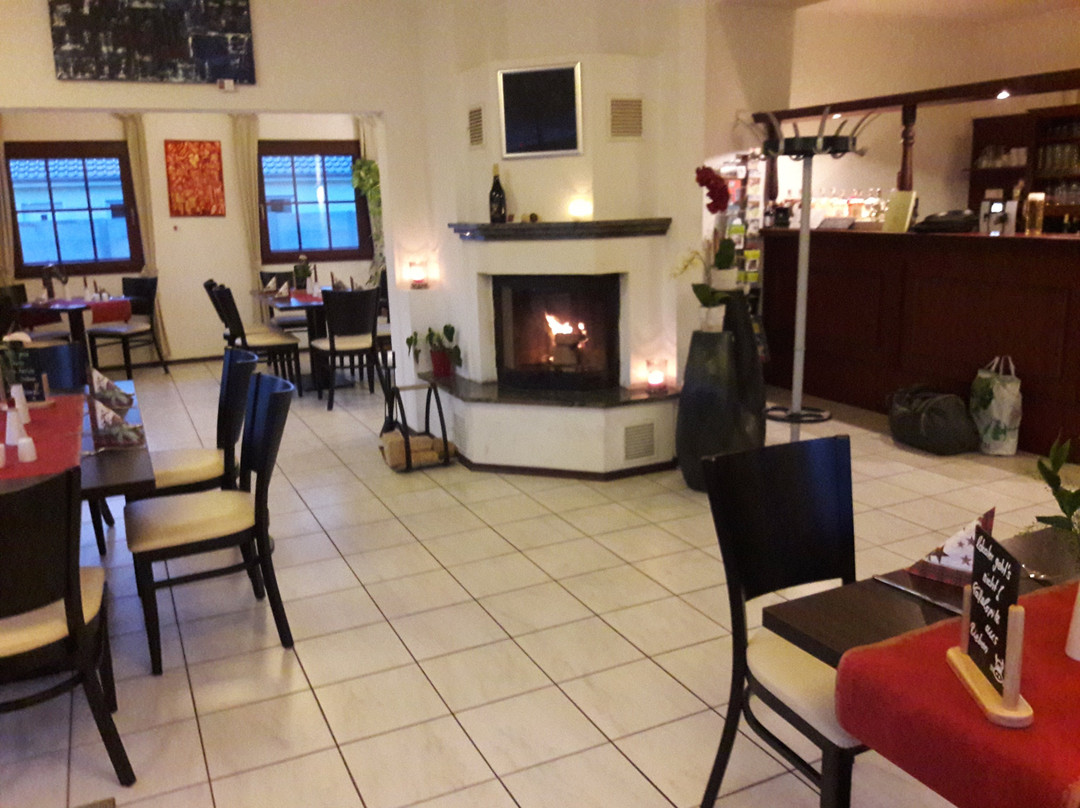 Lokal Genial Pension & Restaurant主图