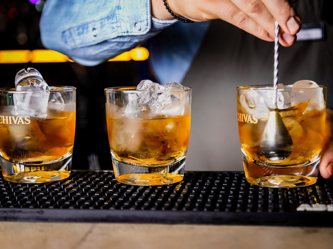 Air Music Hall Karaoke Club-Novorossiysk必去景点