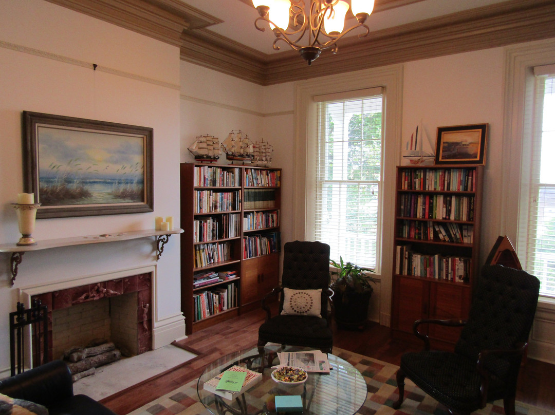 The Tiskilwa Inn主图