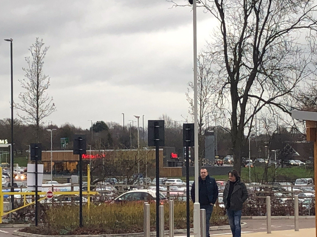 Elliotts Field Retail Park Rugby景点图片
