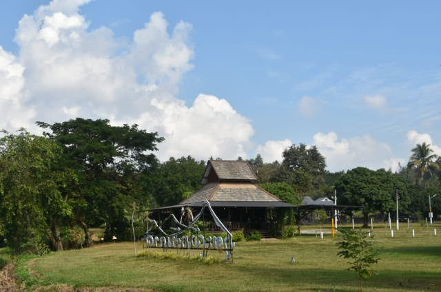 San Mahaphon酒店住宿-Phutawanpundao