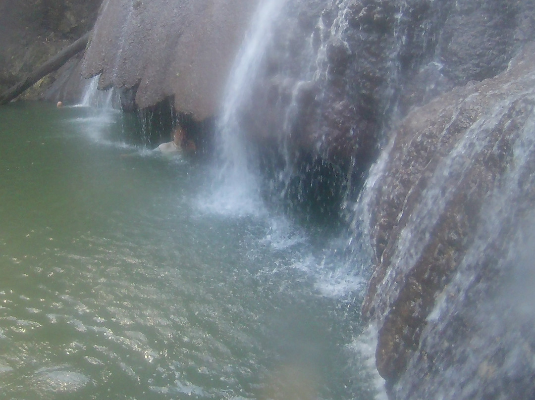 Batanta Waterfall-Batanta Island必去景点