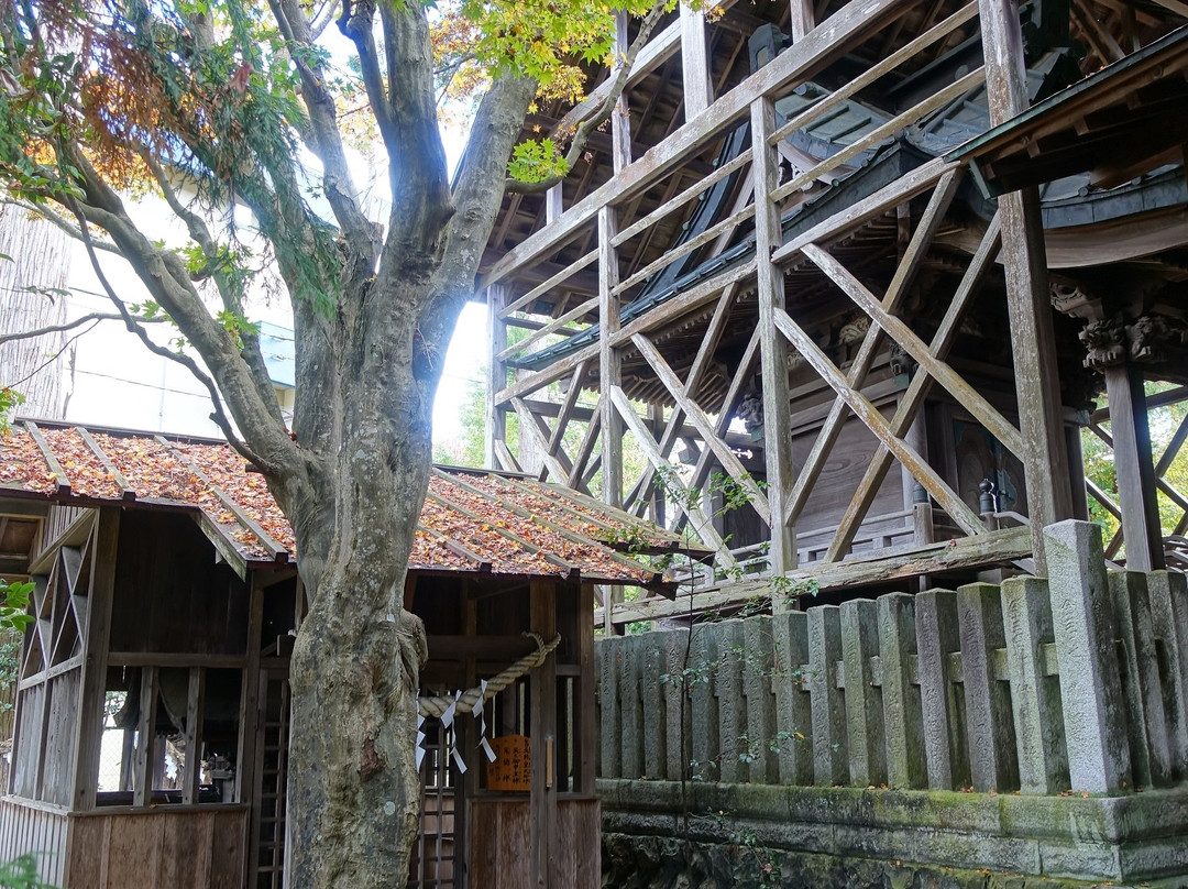 Yakumo Shrine景点图片