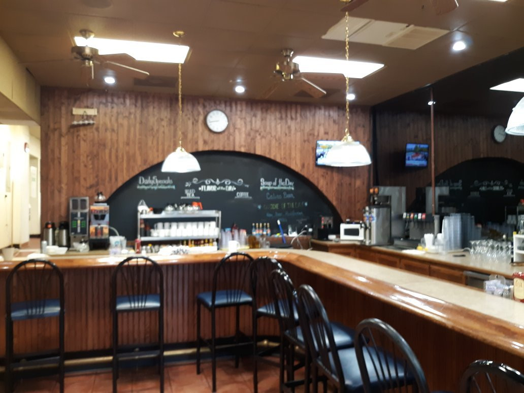 Lake Ozark餐馆和美食-Rusty Rooster Cafe