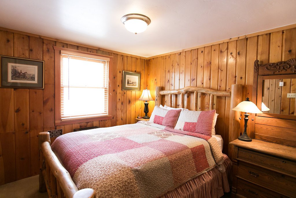 Silver Fork Lodge主图