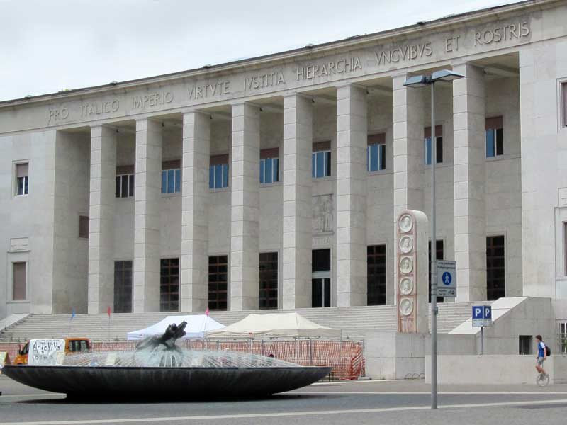 Tribunale di Bolzano景点图片
