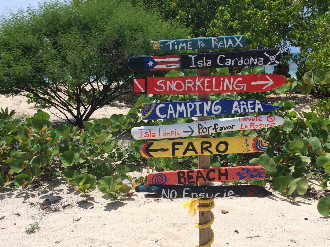 Cardona Island Light-庞塞必去景点