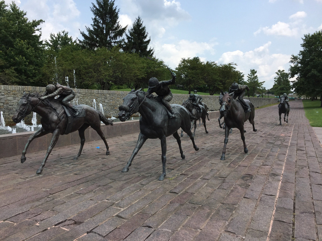 Thoroughbred Park景点图片