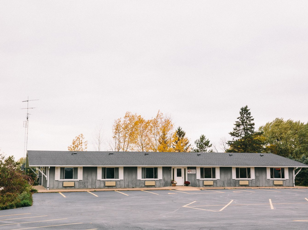 Fannies Supper Club & Motel主图