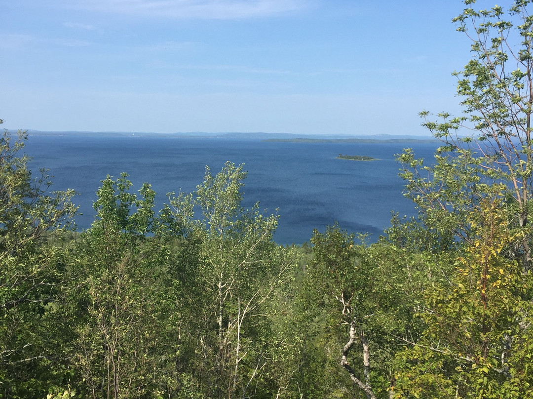 Ten Mile Point Trading Post-Sheguiandah必去景点