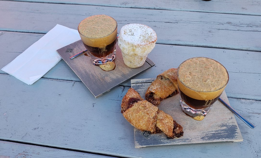 沃特伯里餐馆和美食-Vermont Artisan Coffee & Tea