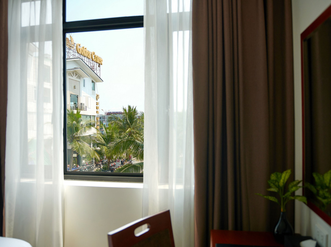 Aha Halong Hotel主图