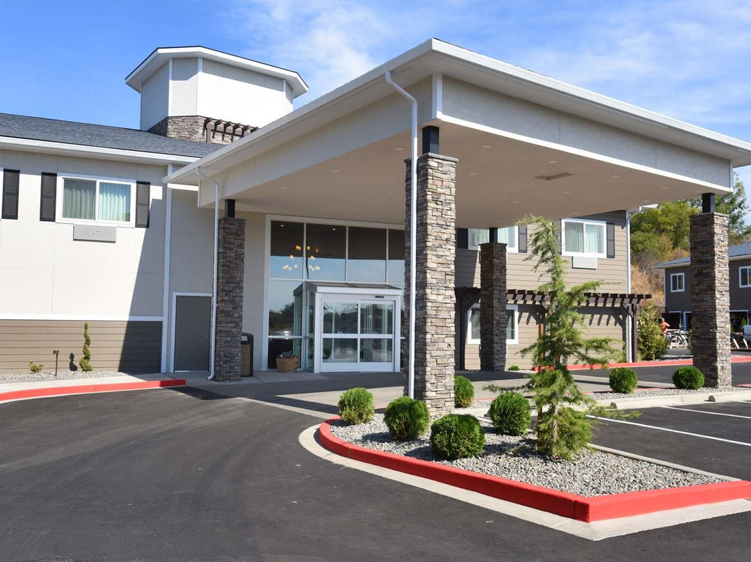 Best Western Plus Vintage Valley Inn主图