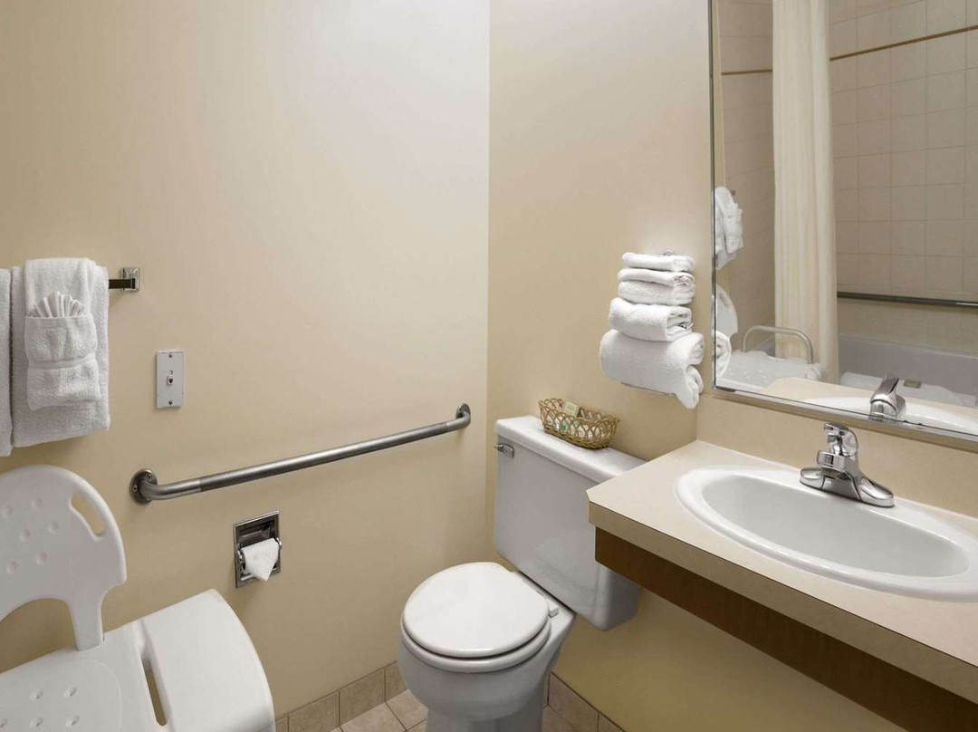 Super 8 by Wyndham Slave Lake AB主图