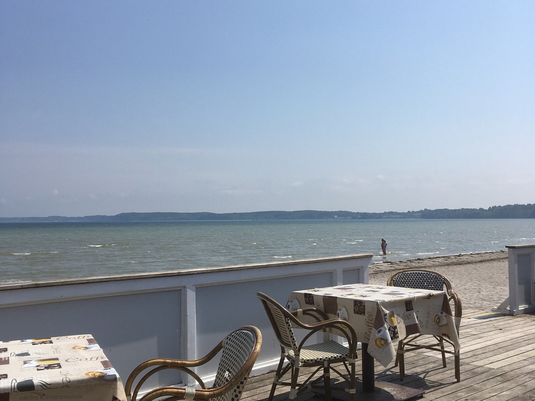 Hotel-Restaurant "Cafe Drei"主图