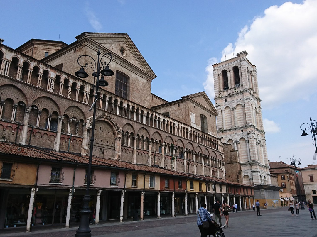 Piazza Cattedrale景点图片