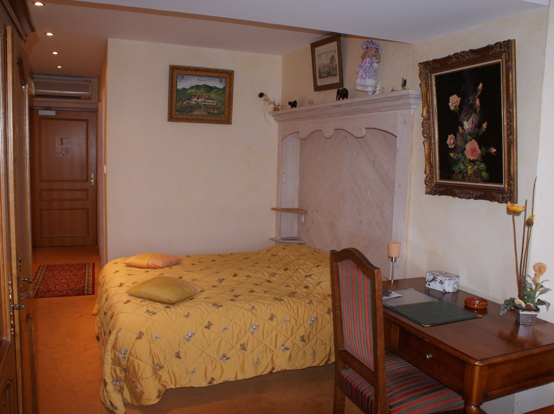 斯驰洛斯伯格酒店主图