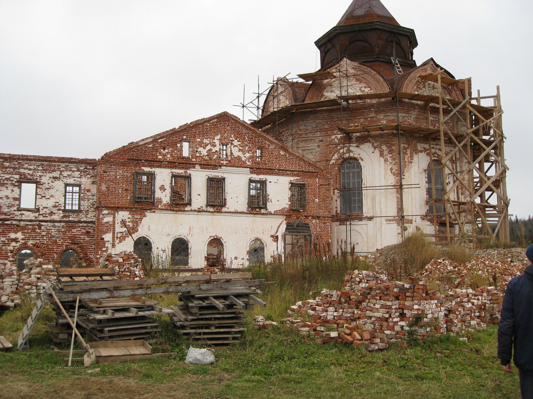 Holy Trinity Monastery景点图片