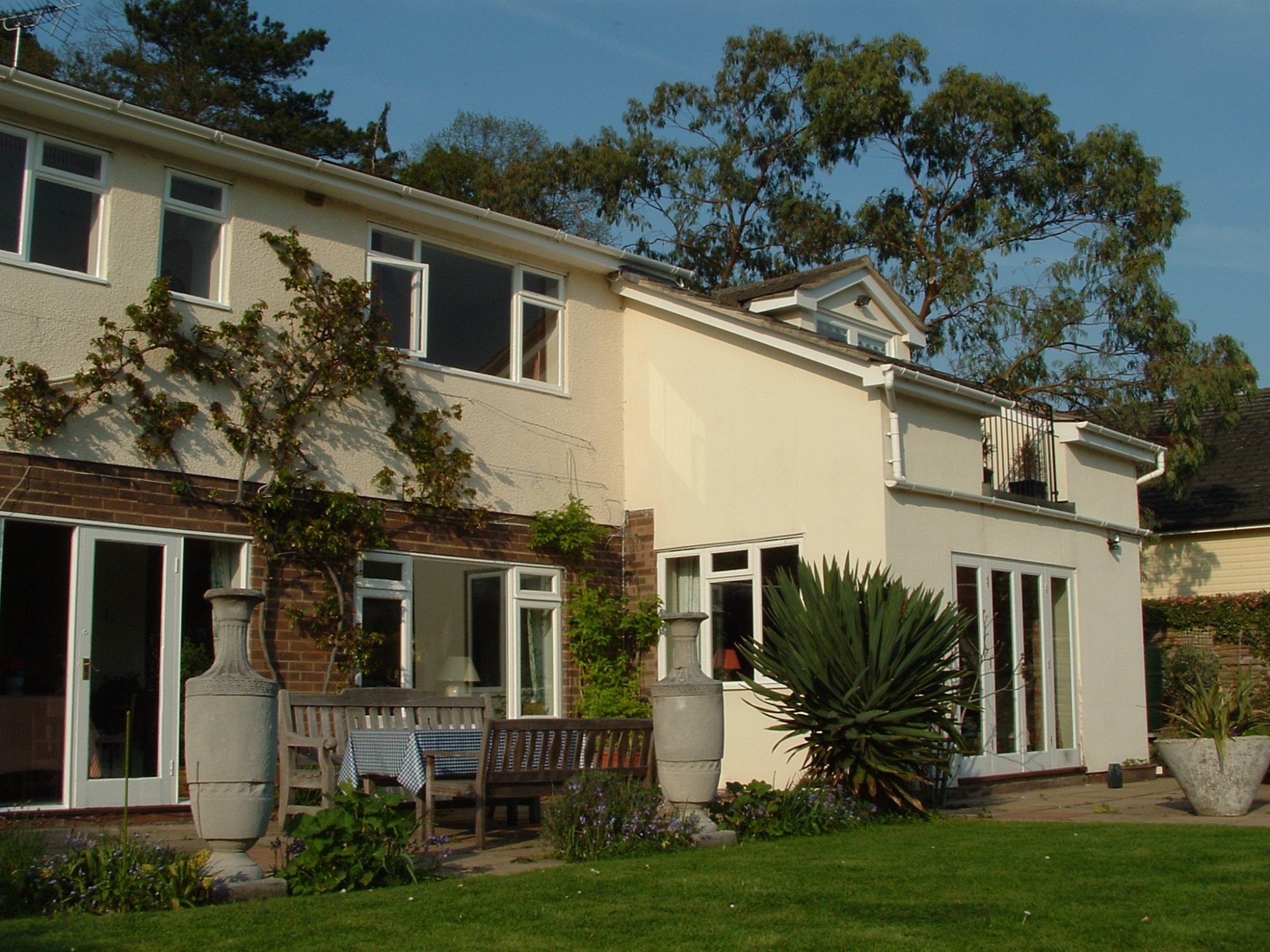 Marsh House-官方