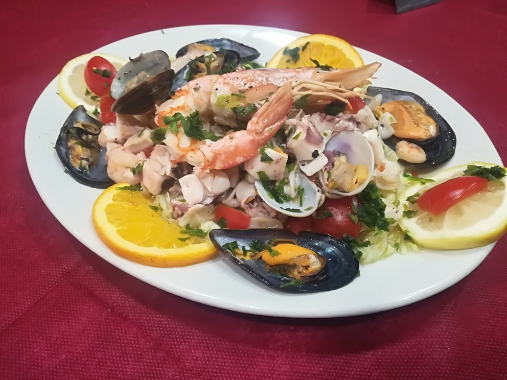 Xghajra餐馆和美食-Mustaccun Restaurant