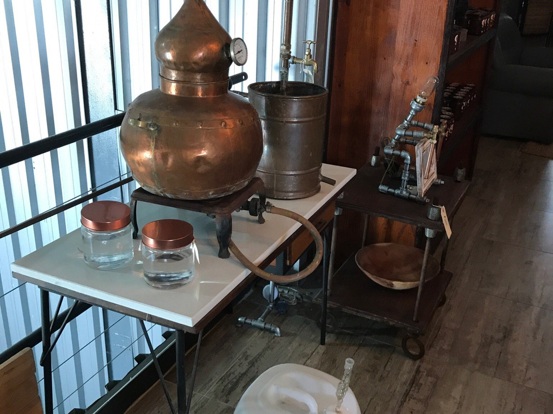 Qualito Craft Distillery-伐拉博瓦必去景点