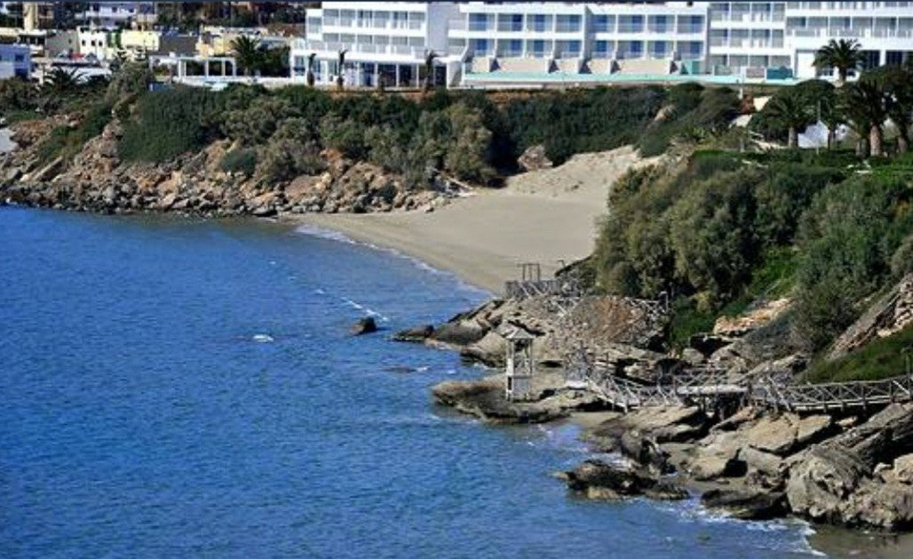 Lagoufa Beach-Makry-Gialos必去景点