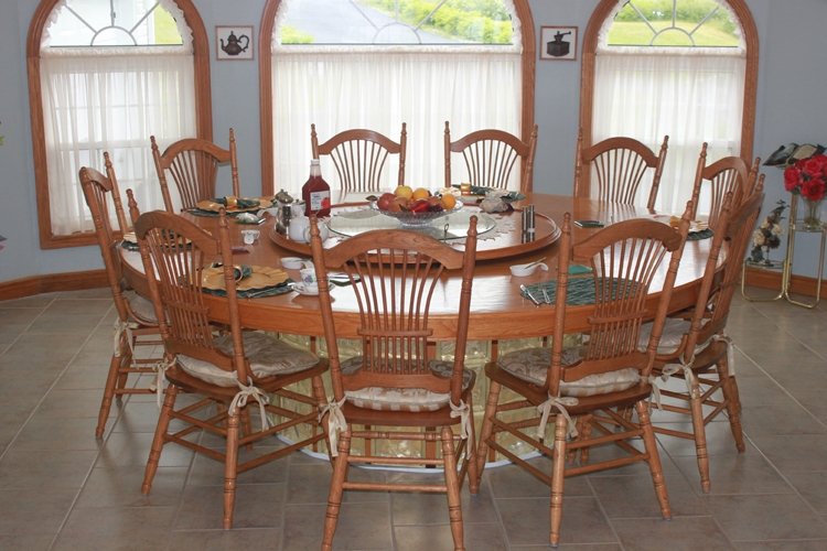 Lingan Bay View Bed and Breakfast-餐饮