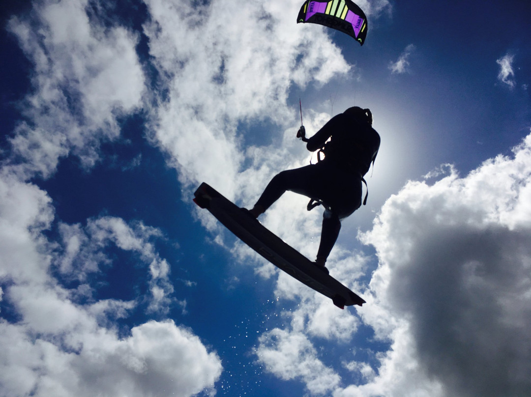Dare2Kite Kitesurfschool景点图片