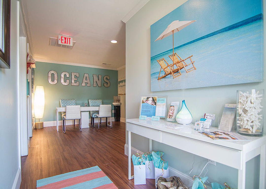 Oceans Massage and Skin Care景点图片