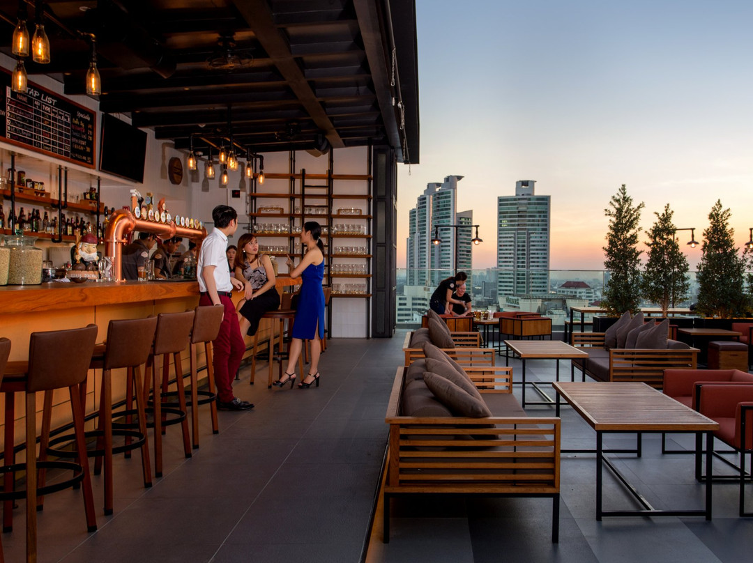 Brewski Rooftop Craft Beer Bar-曼谷必去景点