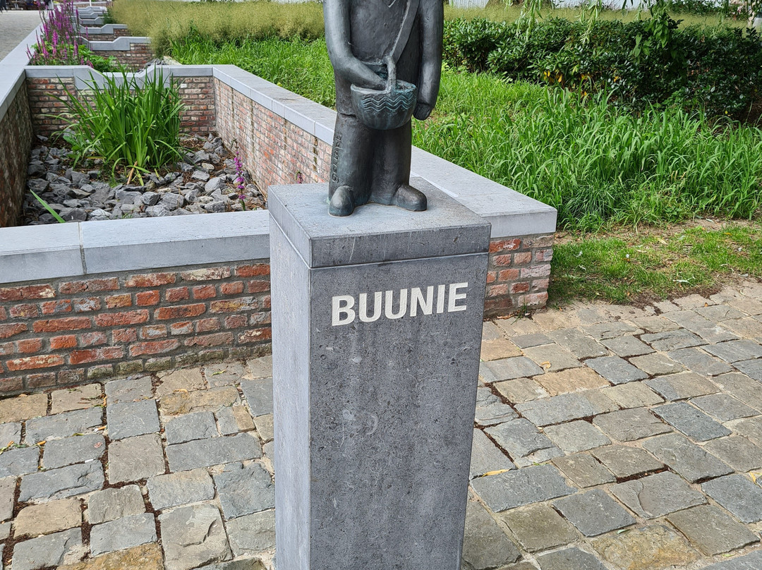 Buunie-Ronse必去景点