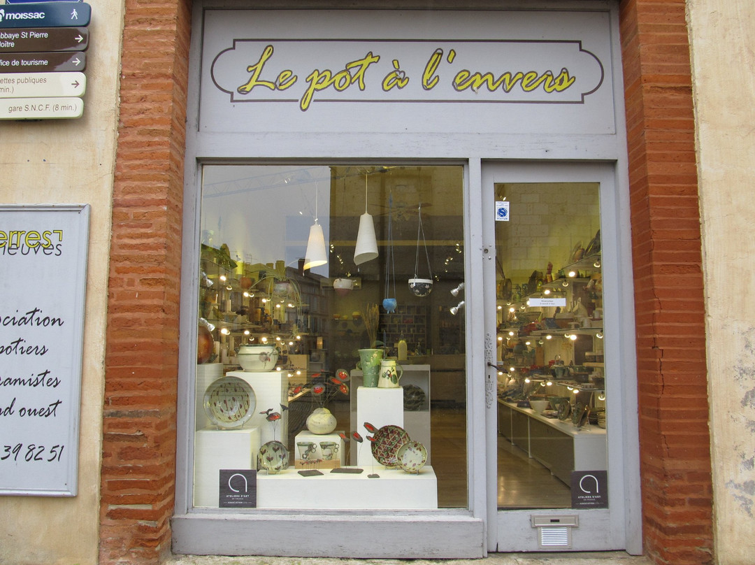 Le Pot a l'Envers景点图片