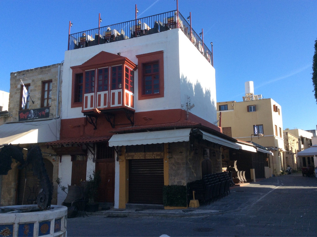 Nikolas Bistrot主图