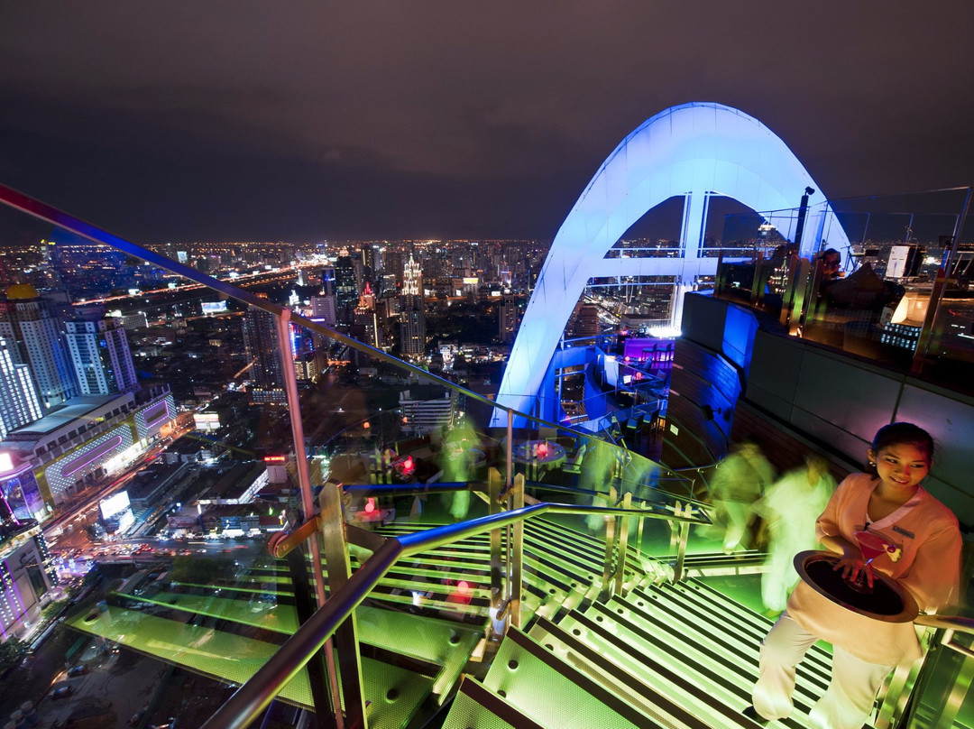 红色天空酒吧-曼谷必去景点