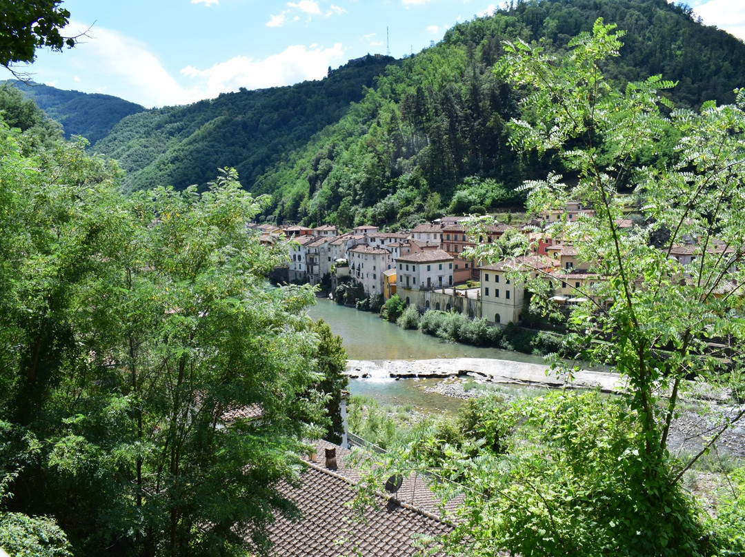 Terme Bagno Bernabò-Bagni di Lucca必去景点