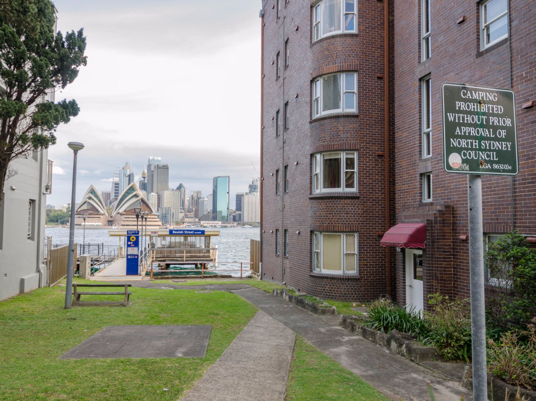 Jeffrey Street Wharf景点图片