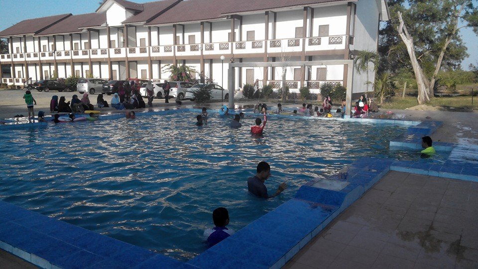 Home Beach Village Resort-泳池