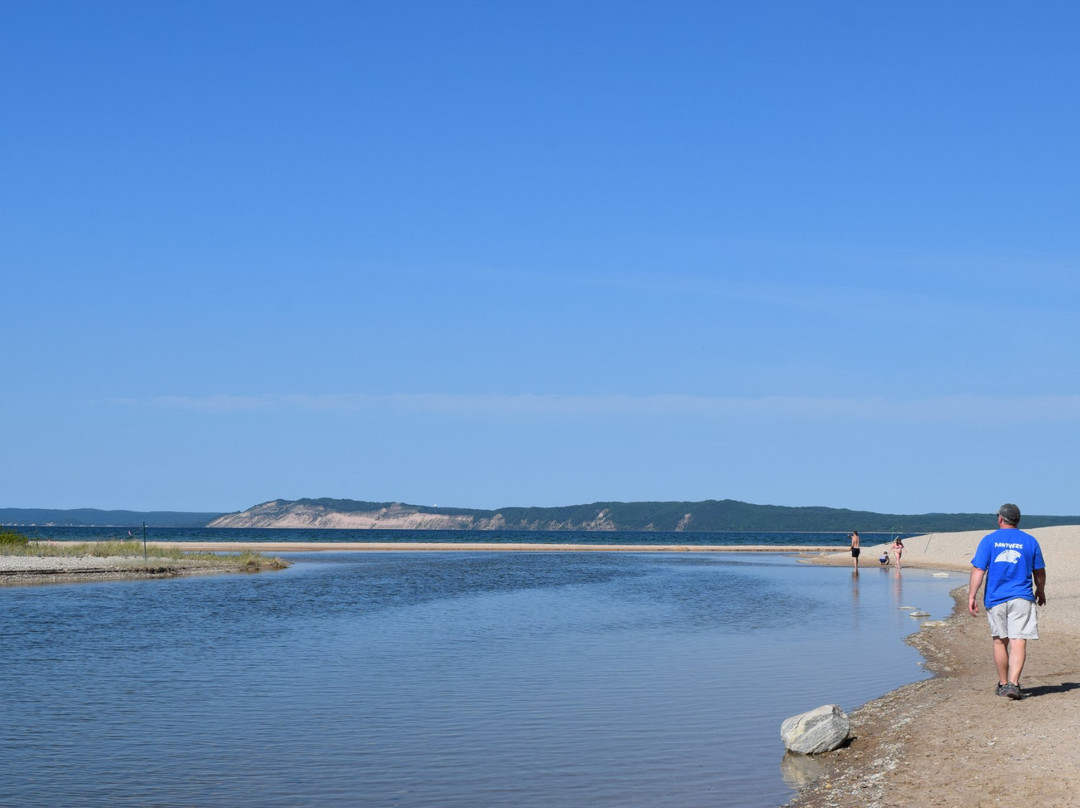 Platte Point Beach景点图片