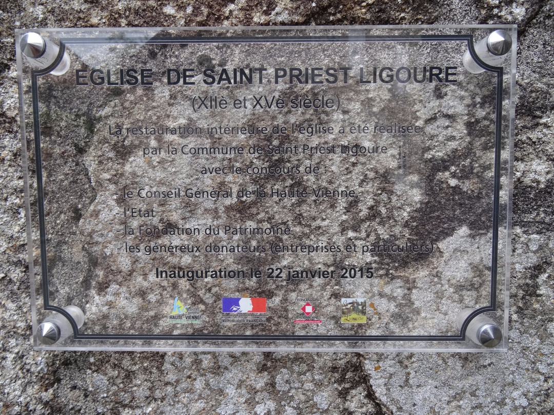 Eglise de Saint-Priest-Ligoure-Saint-Priest-Ligoure必去景点