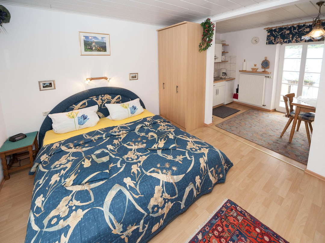 Weingut Hirschen-Schuster主图