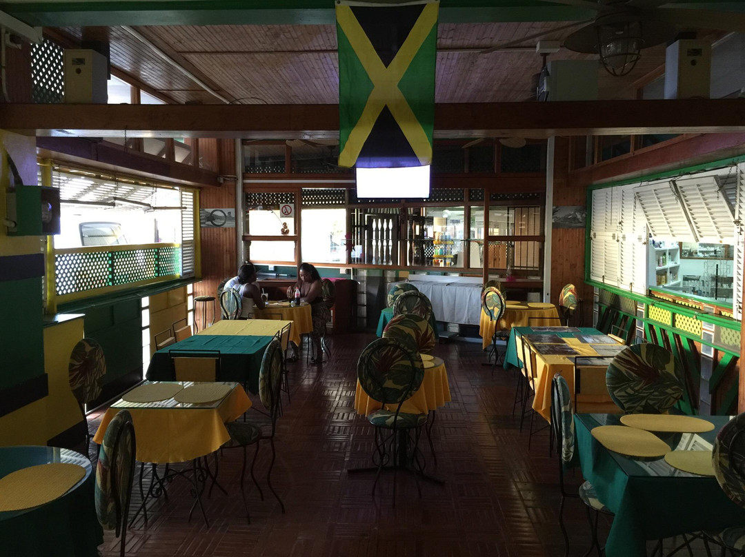 Garrison餐馆和美食-Jamaica 246