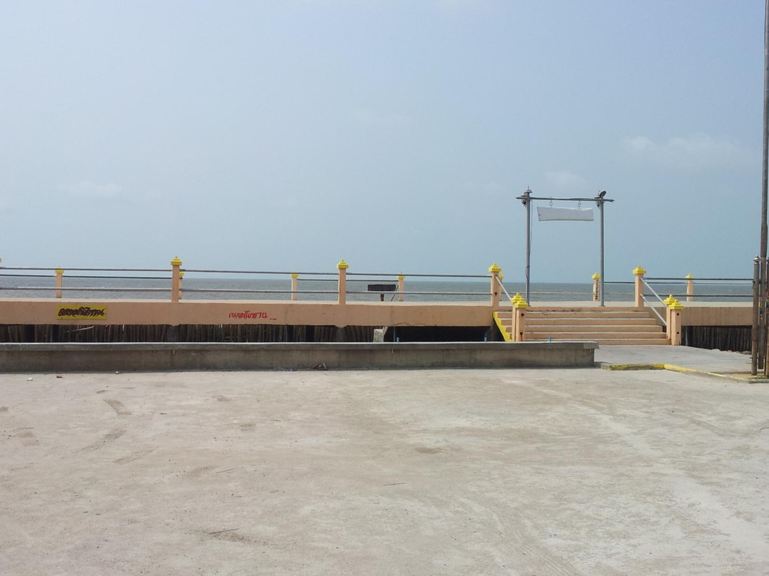 Dolphin Viewpoint-龙仔厝必去景点