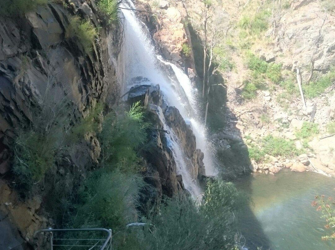 Clematis Falls-贺思盖必去景点