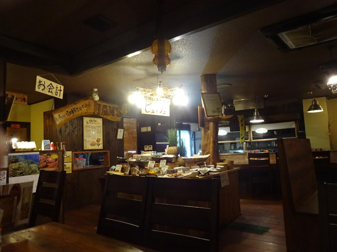 JUMBO STEAK HAN＇S名護十字路店