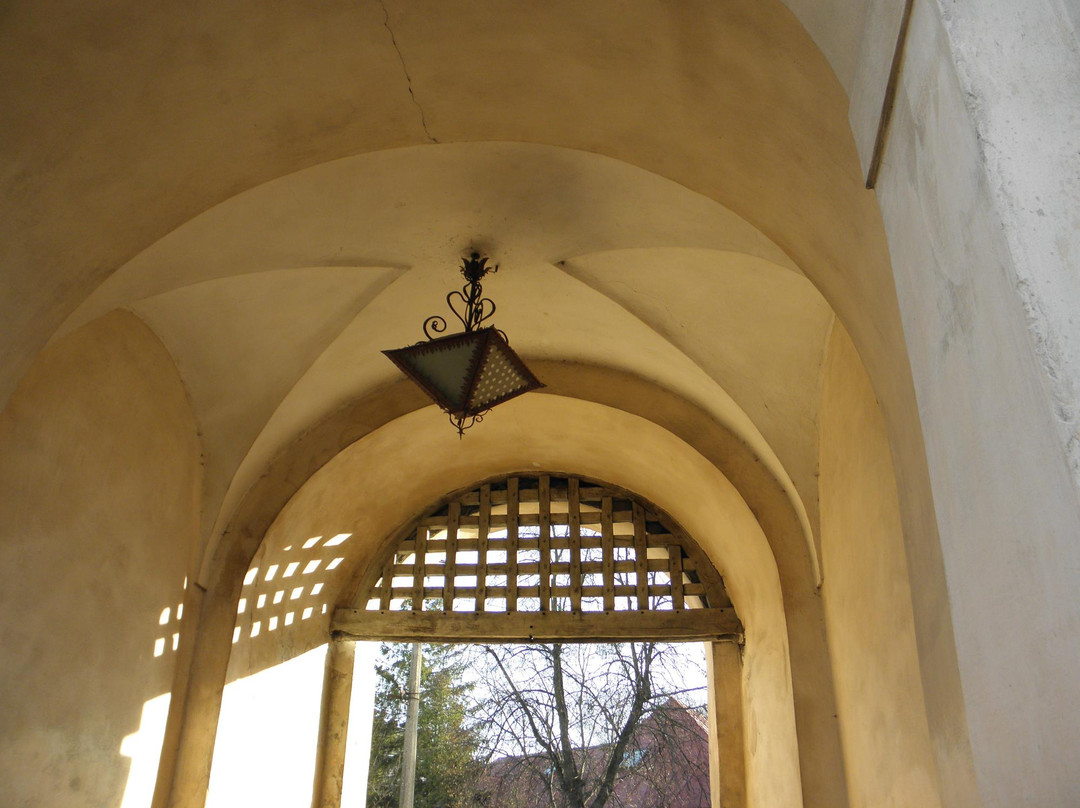 Zvirynetska Gate-Zhovkva必去景点