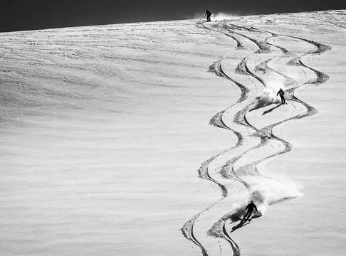 Tyax Heliskiing-Gold Bridge必去景点