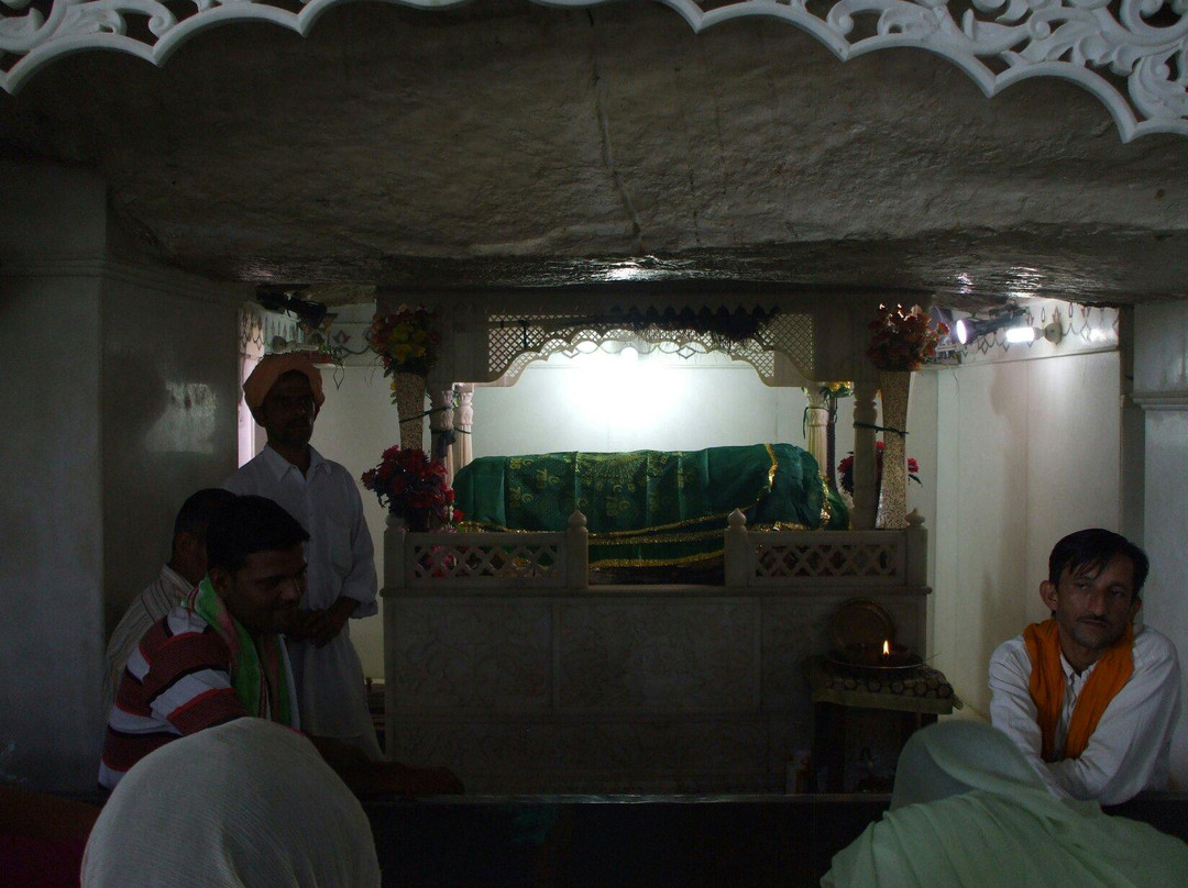 Pir Nigaha景点图片