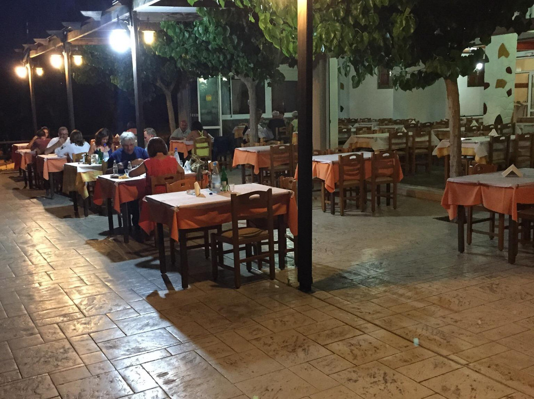 Kalithies餐馆和美食-Taverna Lelis