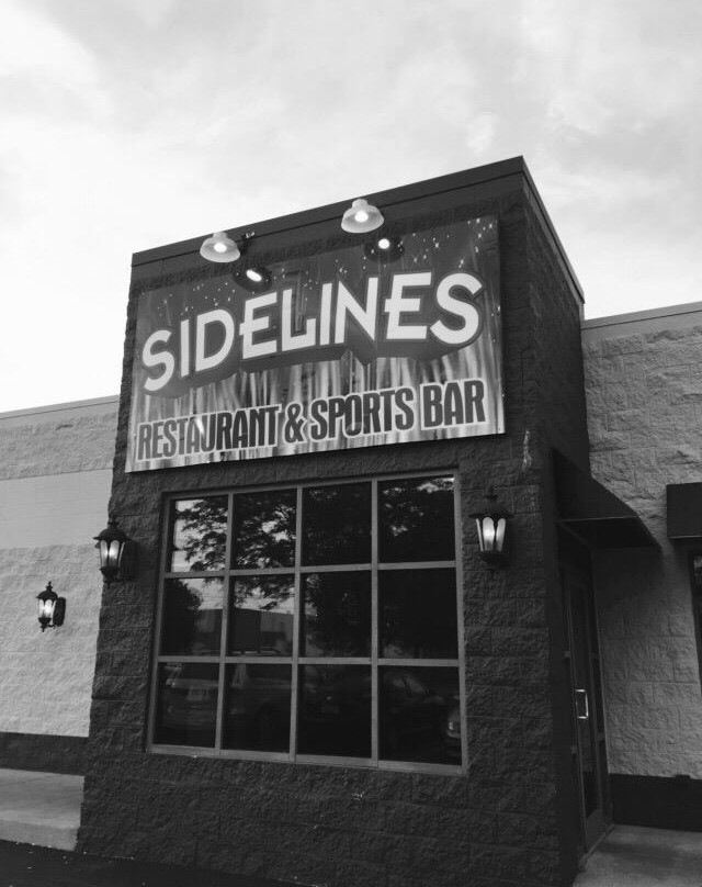 Sidelines Sports Eatery - Maumee