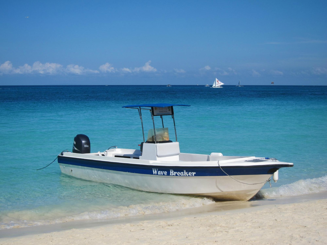 Aqualife Divers Academy-长滩岛必去景点